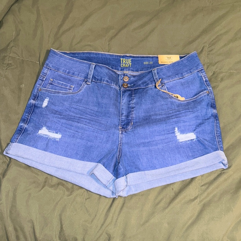 Jean Shorts:: Plus Size